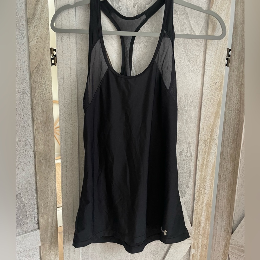 Under Armour Tank Top size Medium Women’s Exercise Black Gym Racerback
